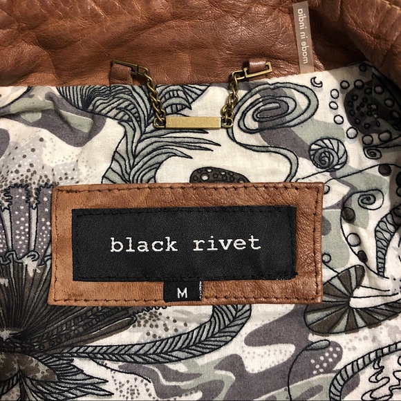 [Black Rivet] Leather Crop Jacket - Picture 4 of 8